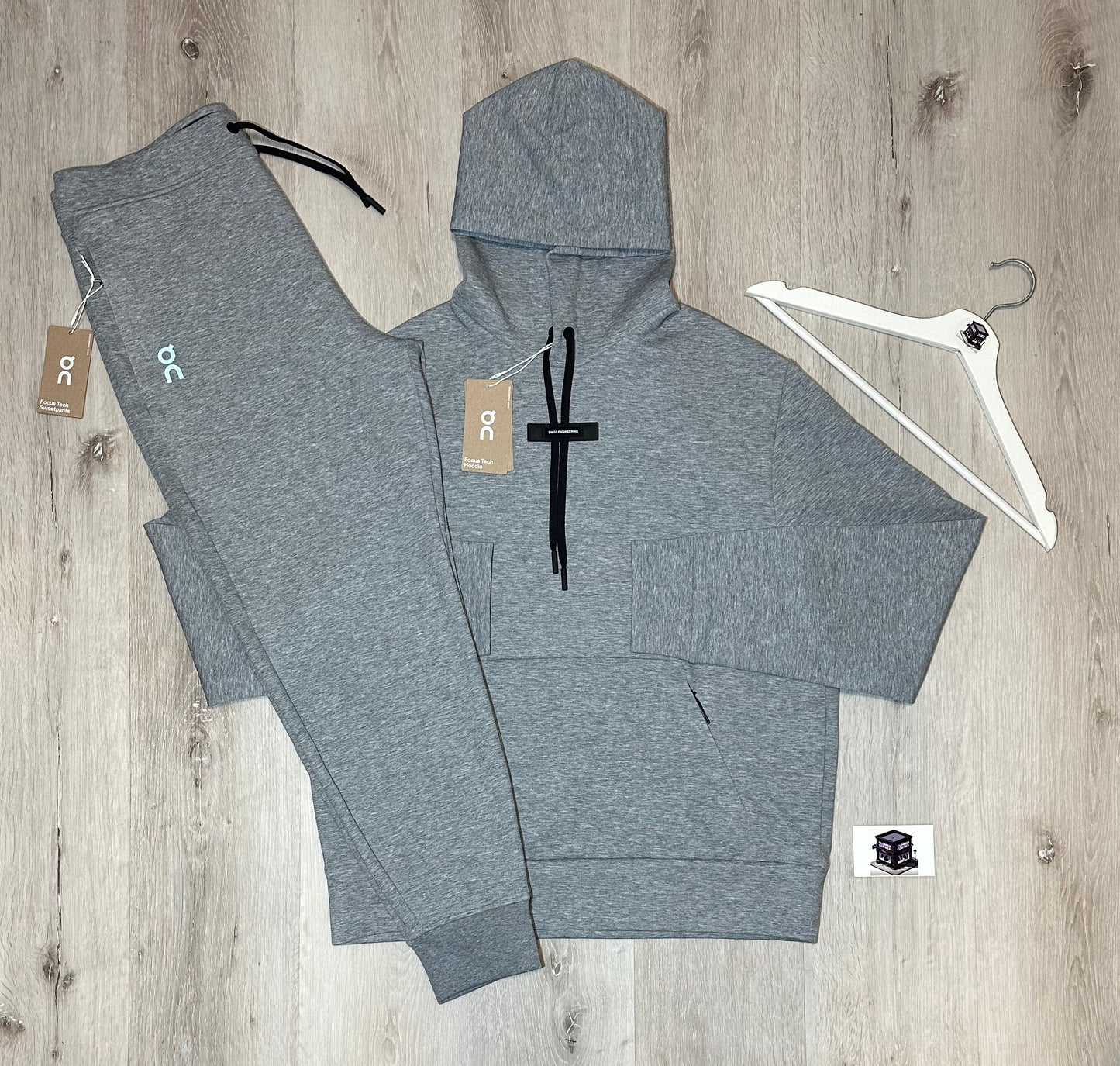 ON RUNNING FOCUS TECH TRACKSUIT STEEL GREY