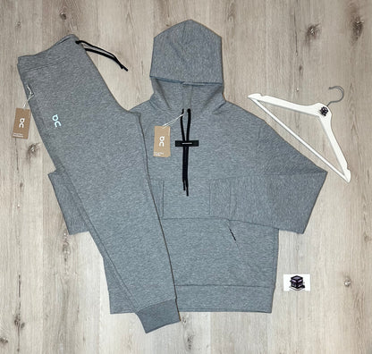 ON RUNNING FOCUS TECH TRACKSUIT STEEL GREY