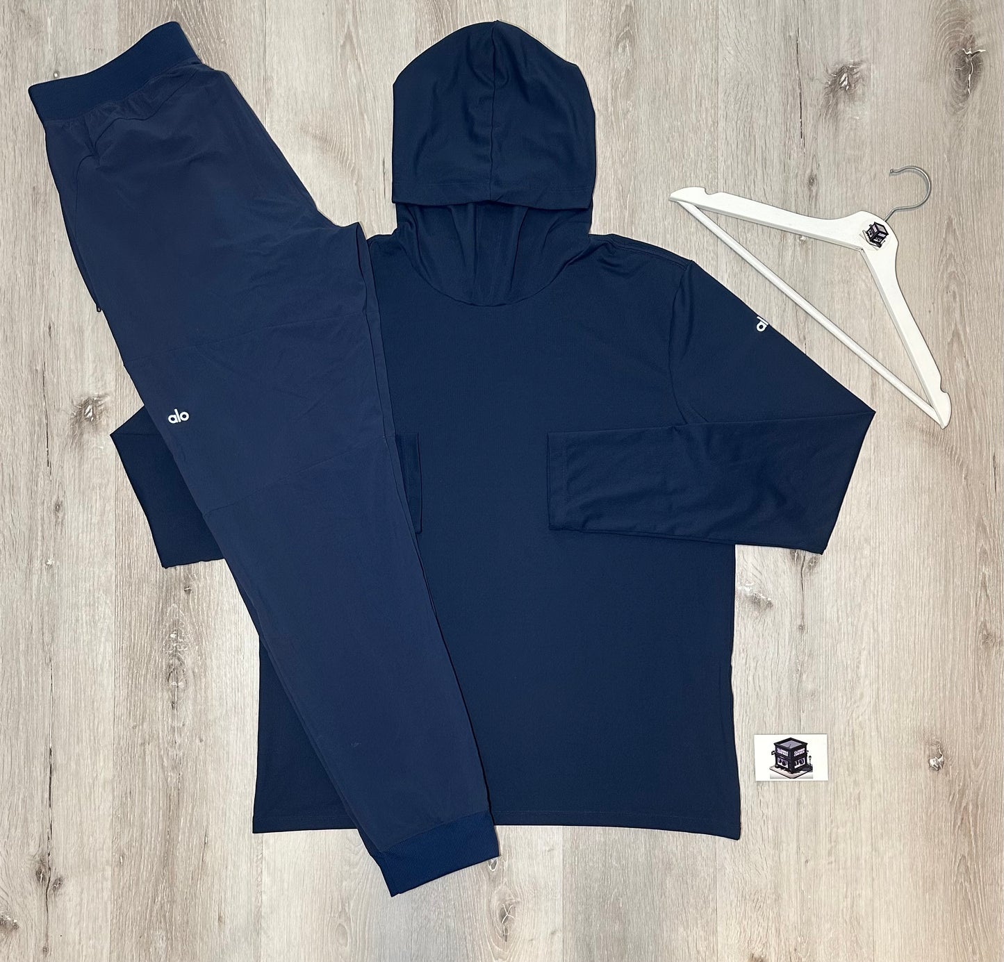 ALO CONQUER REFORM HOODIE TRACKSUIT NAVY SIZE LARGE