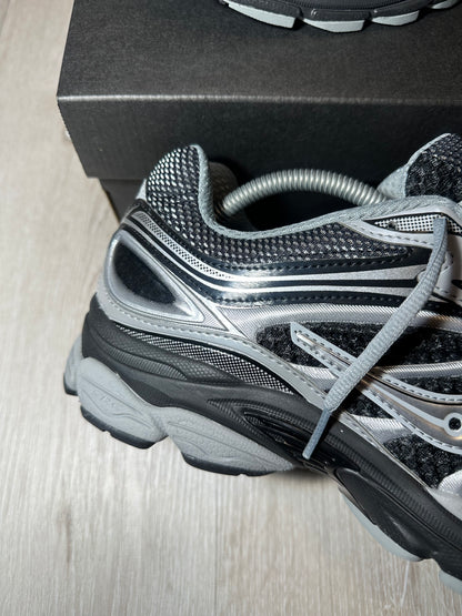 SAUCONY PROGRID OMNI 9 BLACK/SILVER