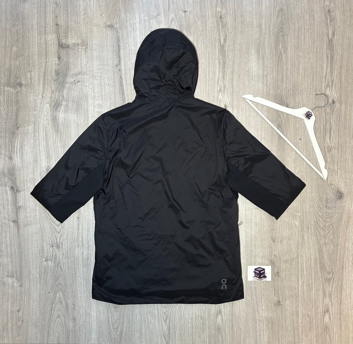 ON RUNNING TRACKSUIT BLACK SIZE LARGE