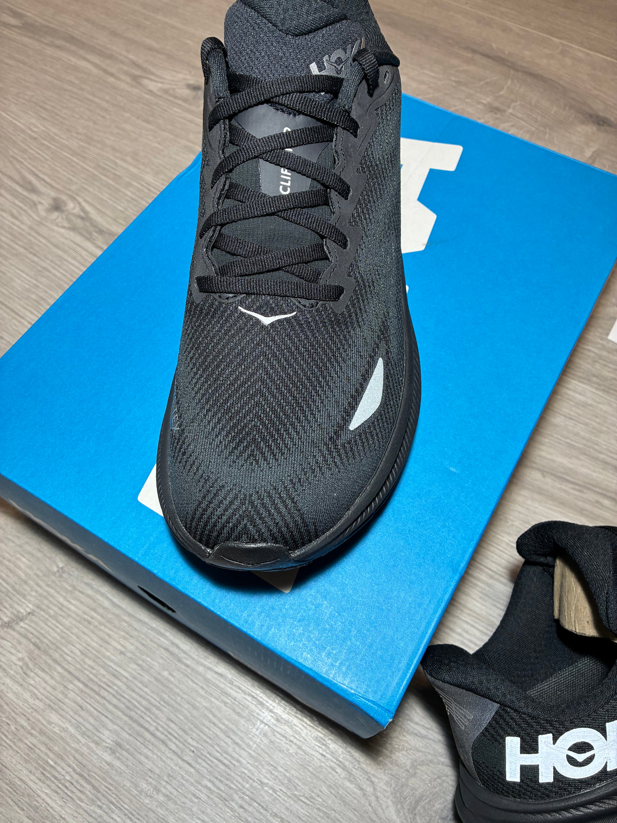 HOKA CLIFTON 9 GORE-TEX BLACK