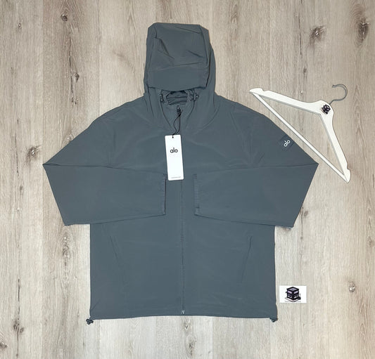ALO PERFORMANCE ON-THE-GO JACKET STEEL GREY SIZE MEDIUM