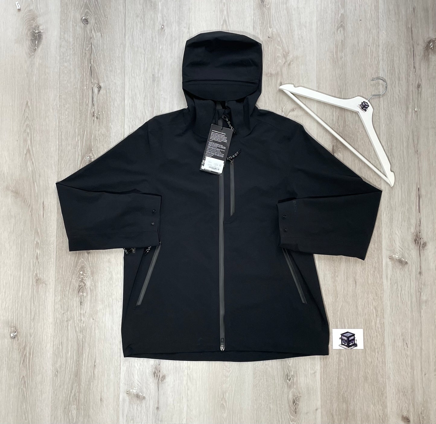 LULULEMON CITY-TO-HIKE WATERPROOF JACKET