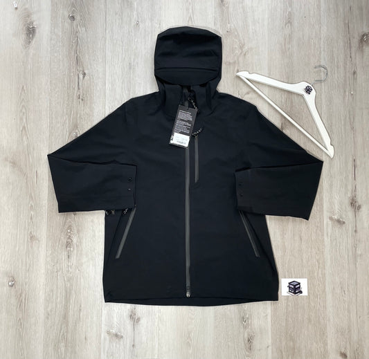 LULULEMON CITY-TO-HIKE WATERPROOF JACKET