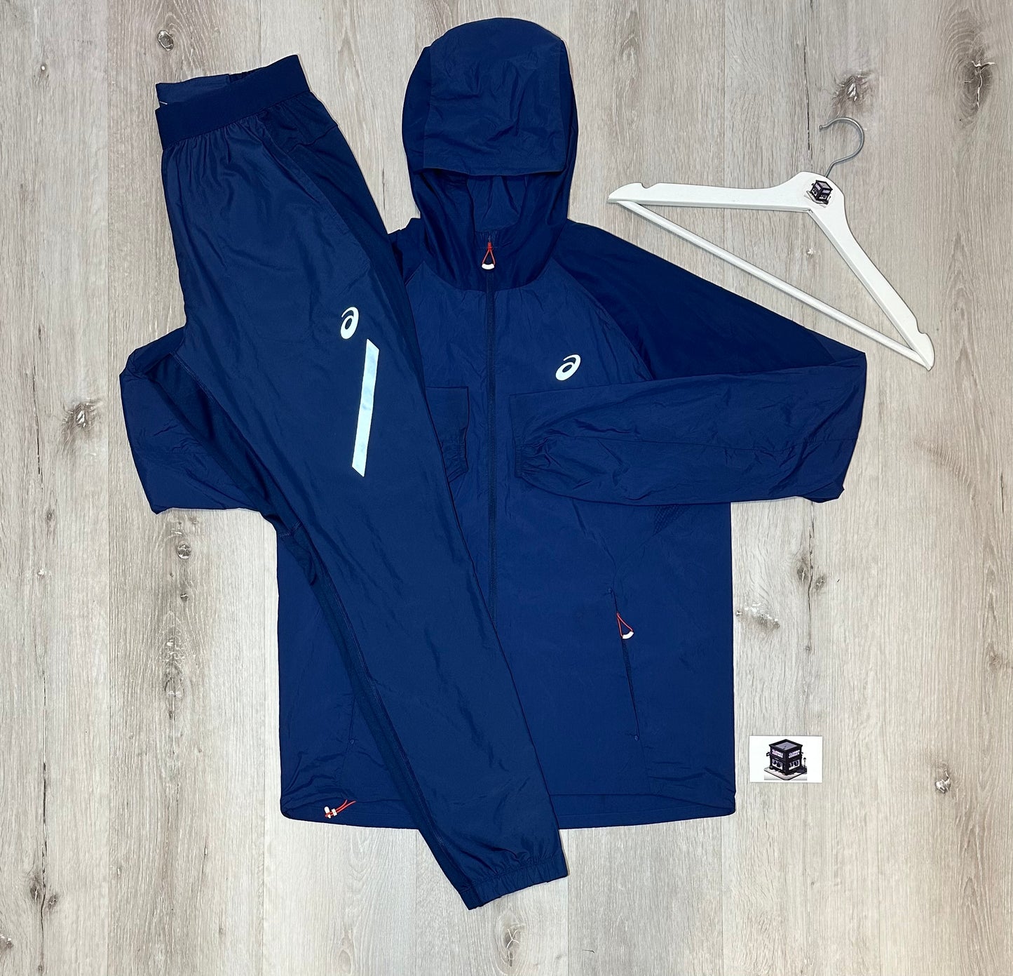 ASICS LITE SHOW TRACKSUIT NAVY SIZE MEDIUM