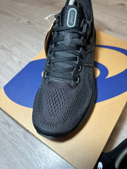 ASICS GEL-KAYANO 31 TRIPLE BLACK