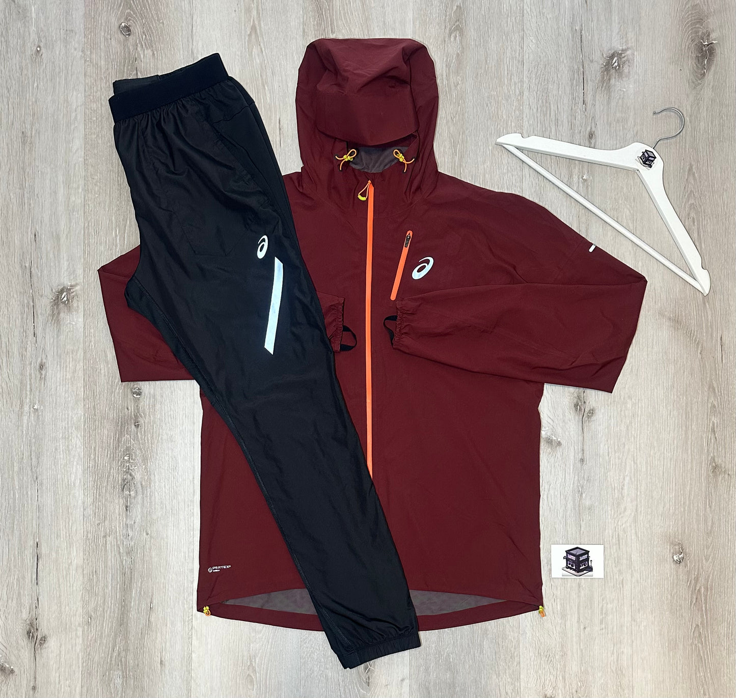 ASICS WATERPROOF FUJITRAIL TRACKSUIT RED/BLACK SIZE LARGE