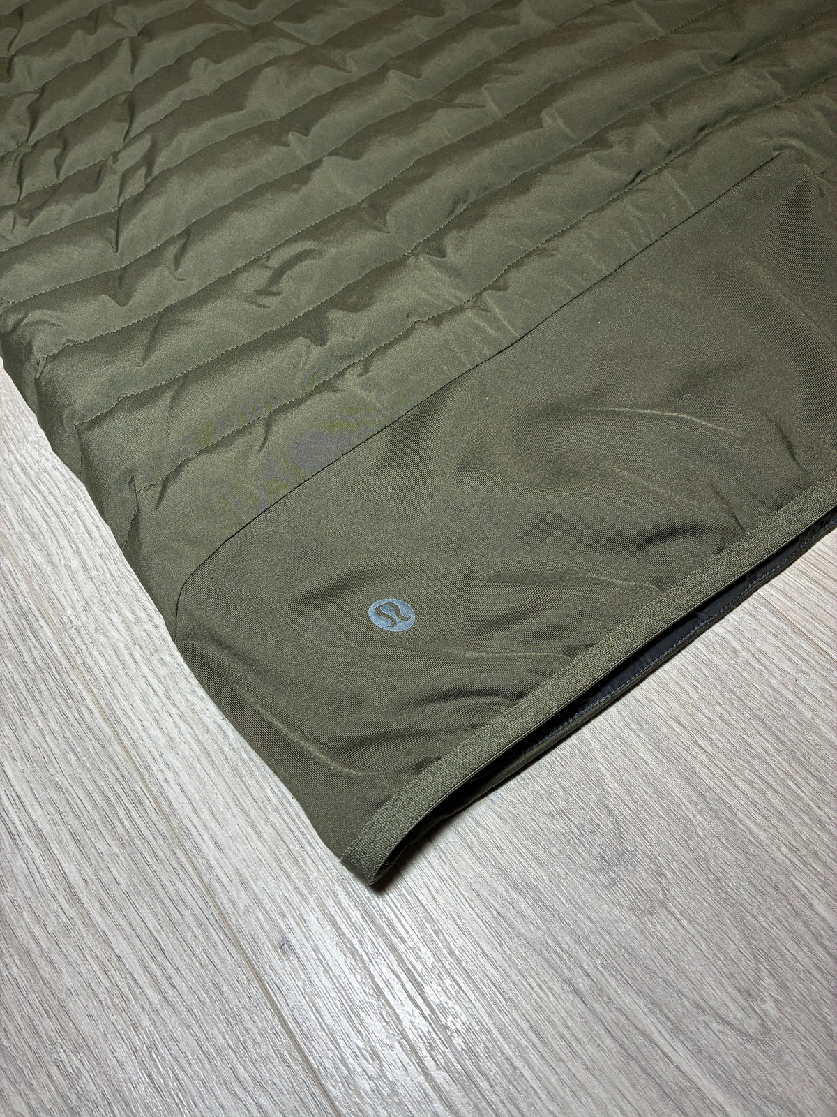 LULULEMON DOWN FOR IT ALL TRACKSUIT KHAKI/GREY SIZE MEDIUM