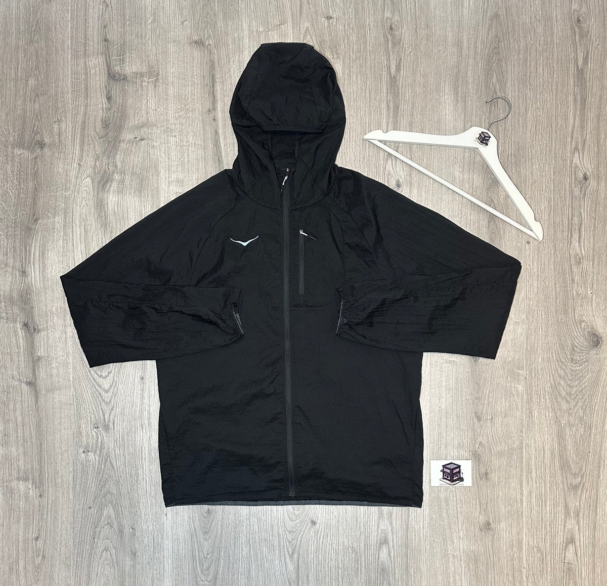 HOKA SKYFLOW TRACKSUIT BLACK SIZE MEDIUM